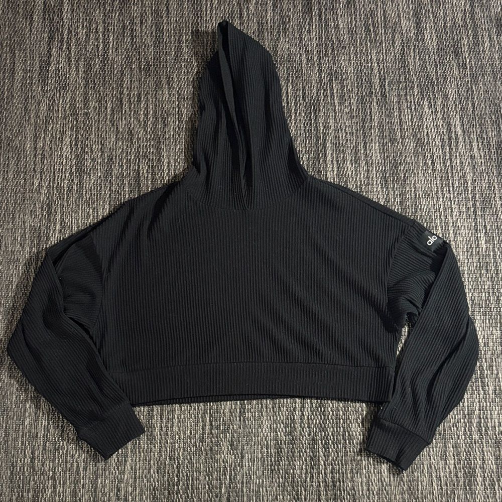 Alo Yoga Muse Hoodie Size Medium